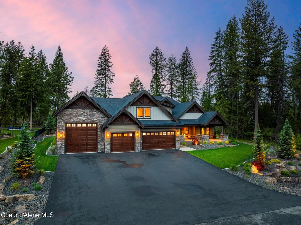 11671 N Spiraea Lane Hayden ID 83835