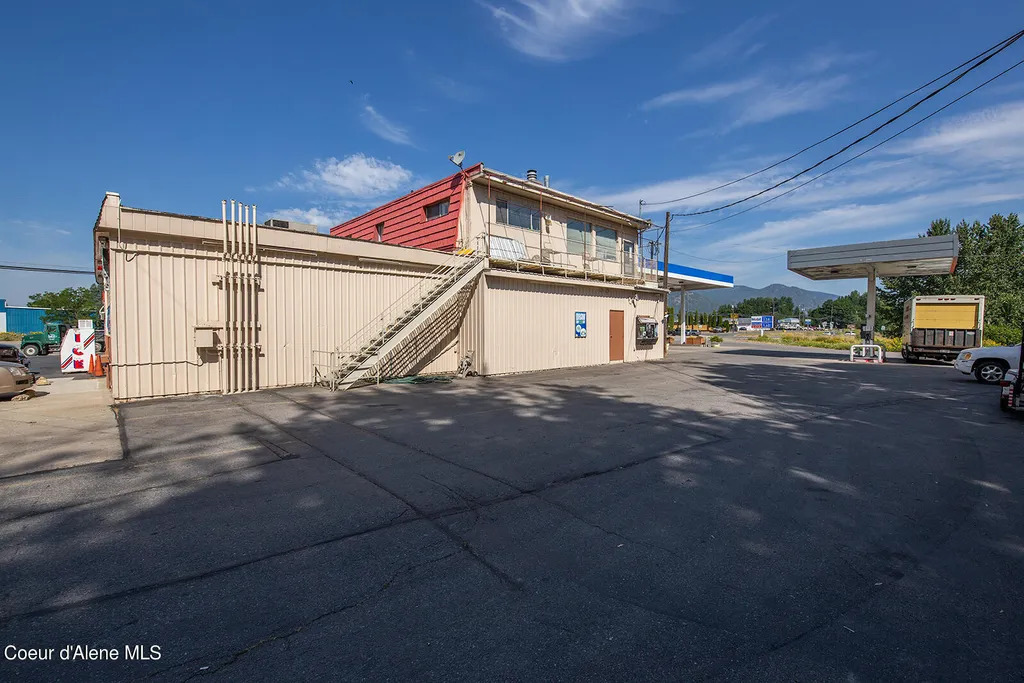 830 Fifth Avenue Sandpoint ID 83864