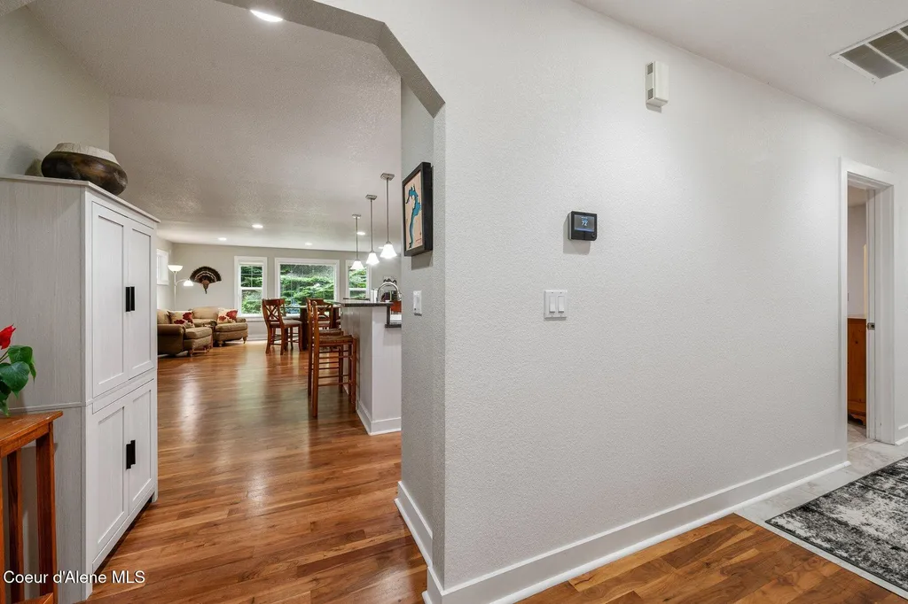 454 Brisboys Road Sagle ID 83860
