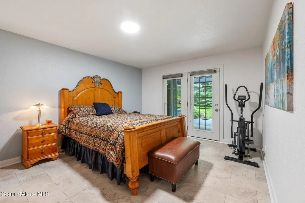 454 Brisboys Road Sagle ID 83860