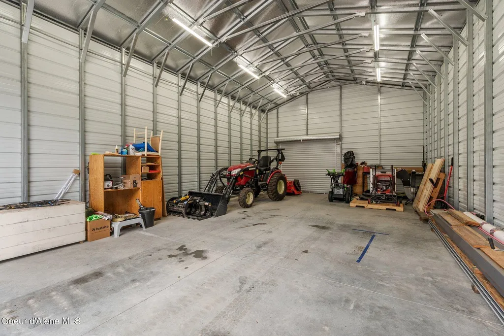 454 Brisboys Road Sagle ID 83860