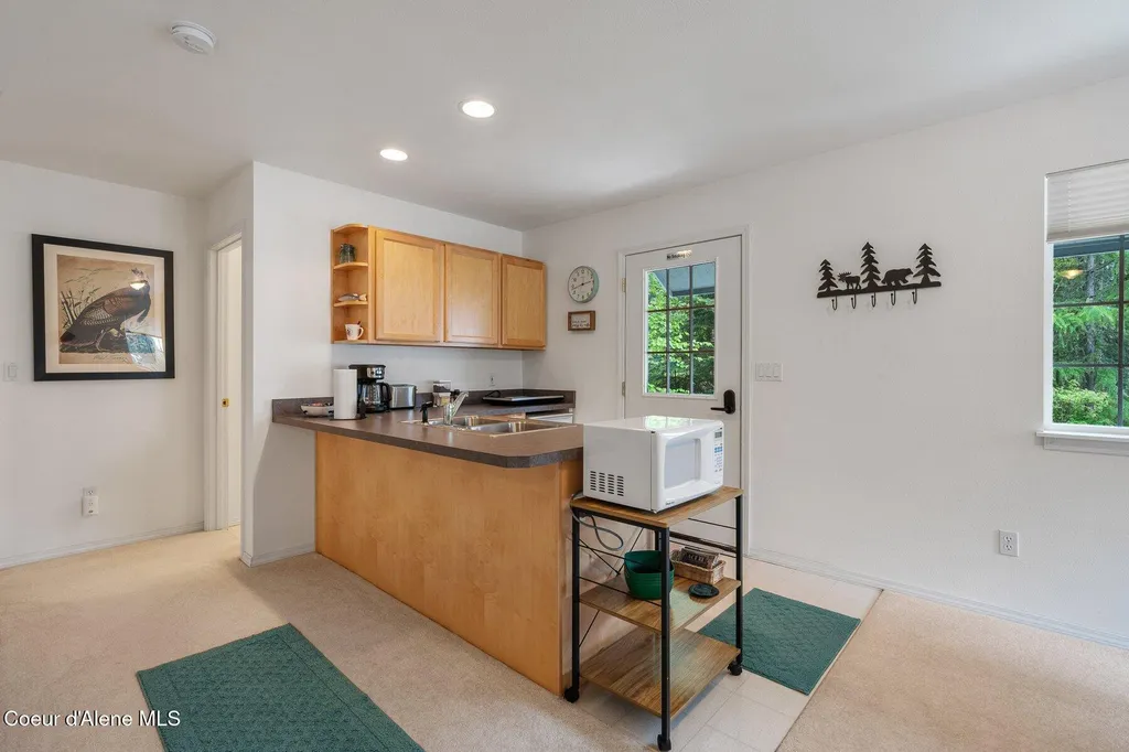 454 Brisboys Road Sagle ID 83860