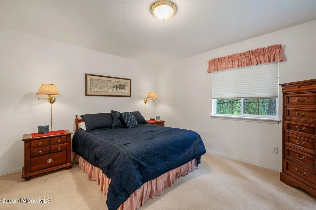 454 Brisboys Road Sagle ID 83860
