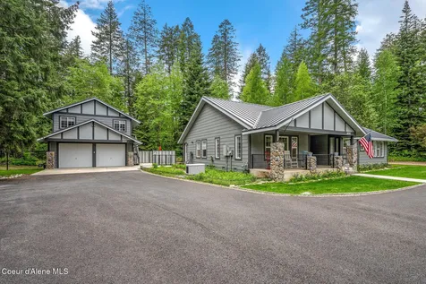 454 Brisboys Road Sagle ID 83860