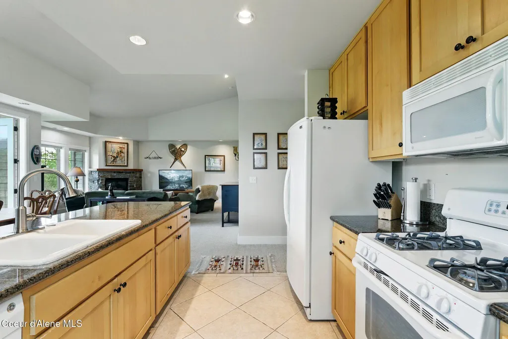 500 Guthrie Place Dover ID 83825