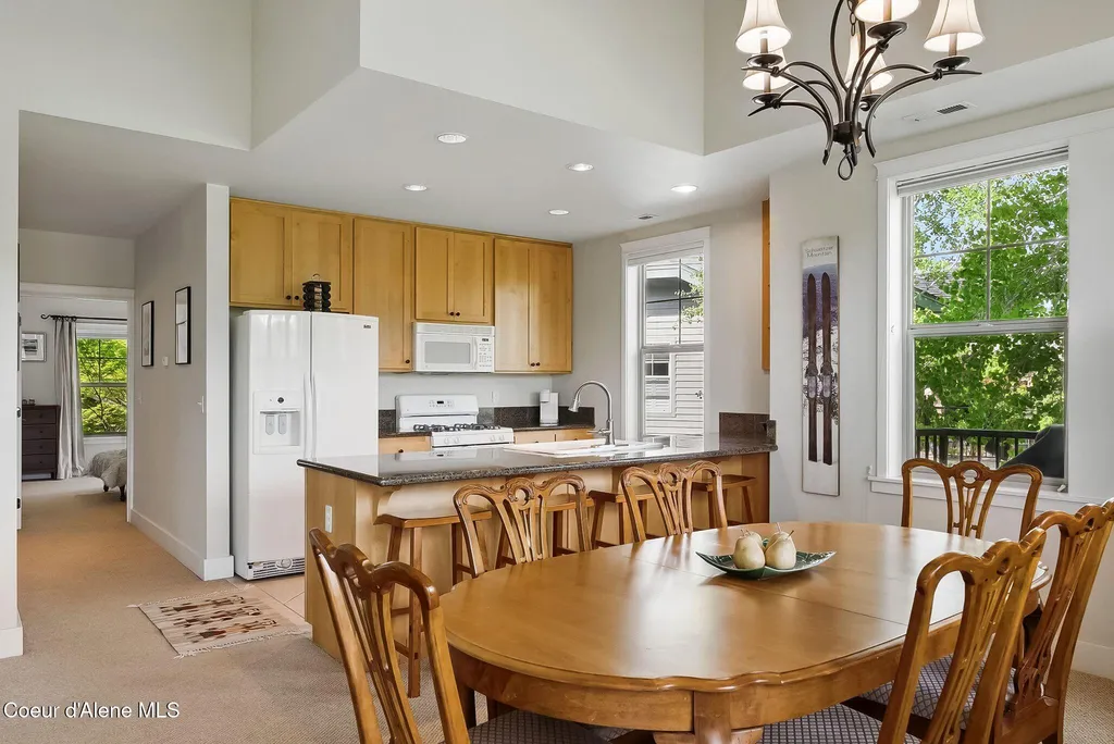 500 Guthrie Place Dover ID 83825