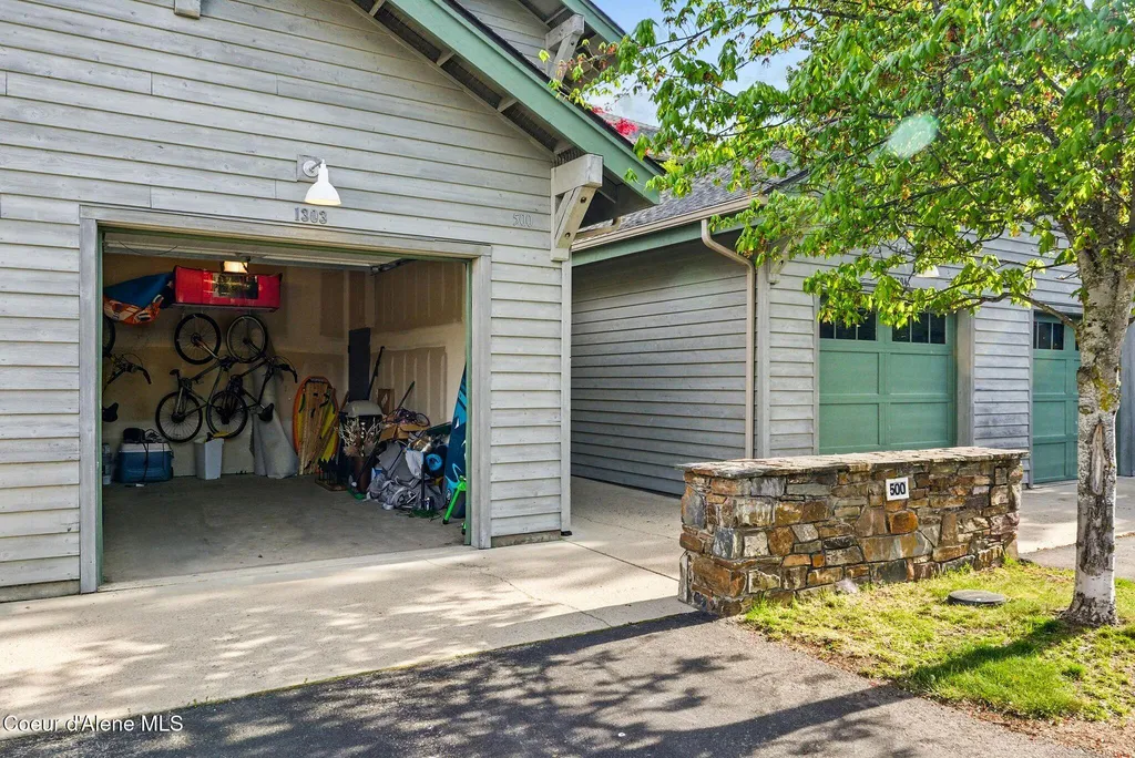 500 Guthrie Place Dover ID 83825