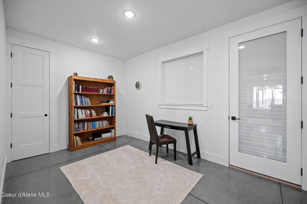 3298 W Coon Creek Road Plummer ID 83851