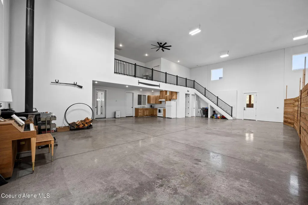 3298 W Coon Creek Road Plummer ID 83851