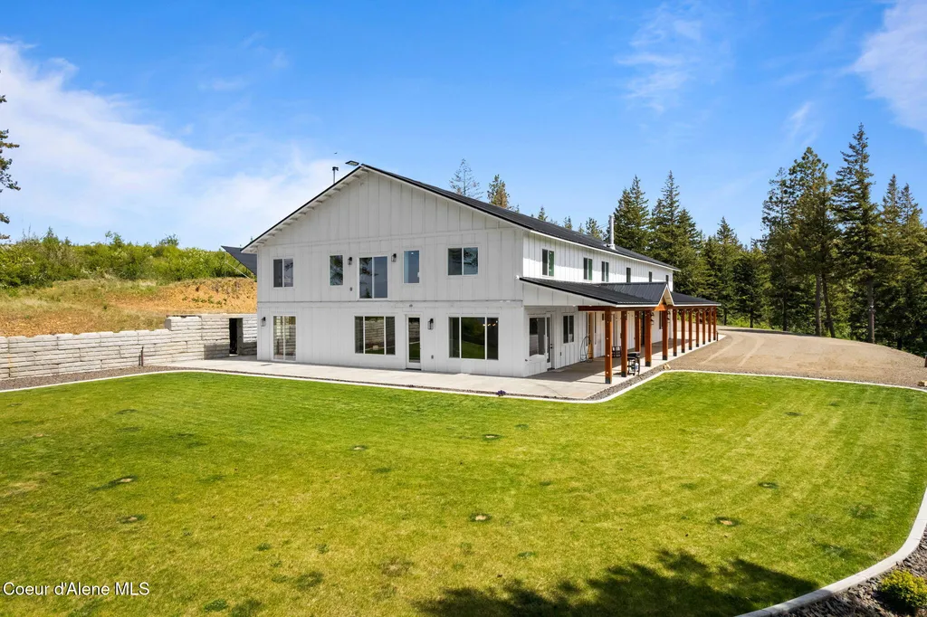 3298 W Coon Creek Road Plummer ID 83851