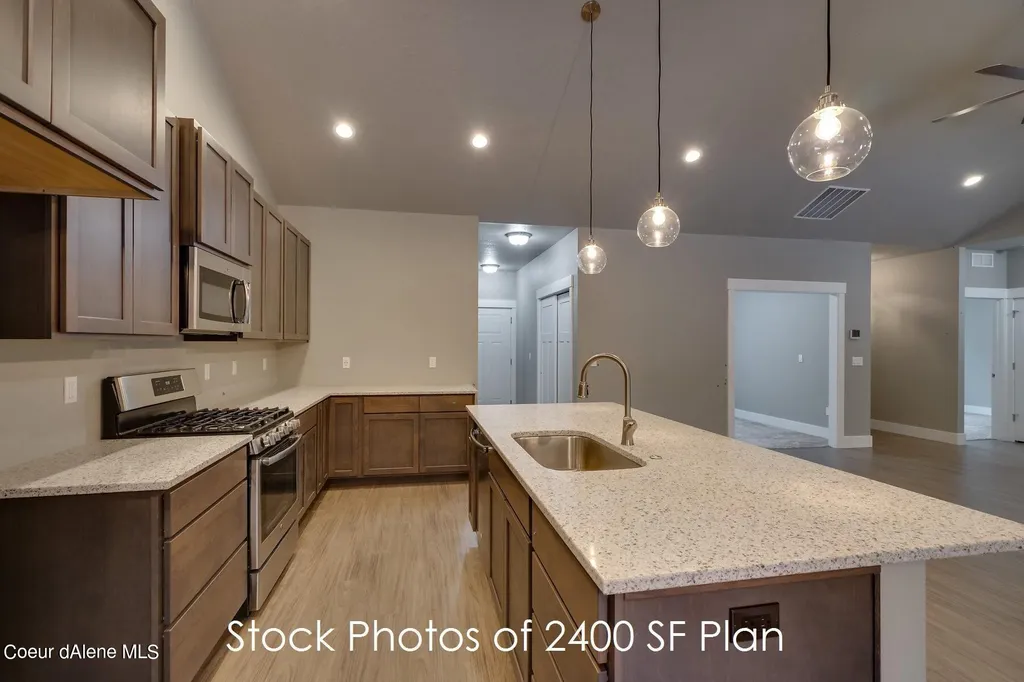 7772 N Autry Lane Athol ID 83801
