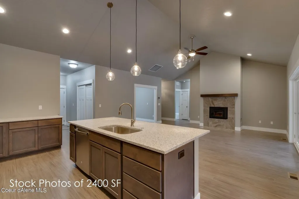 7772 N Autry Lane Athol ID 83801