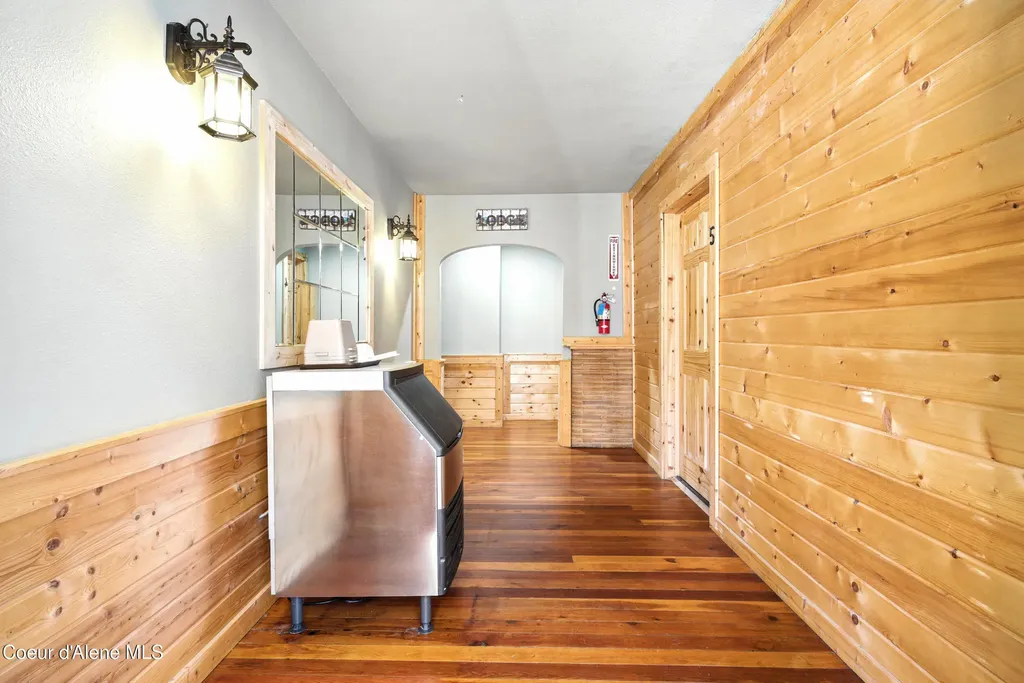 6506 Main Street Bonners Ferry ID 83805