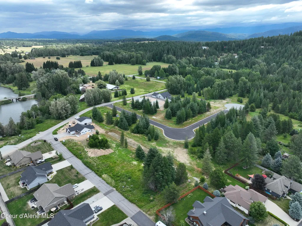201 Osprey Lane Sandpoint ID 83864