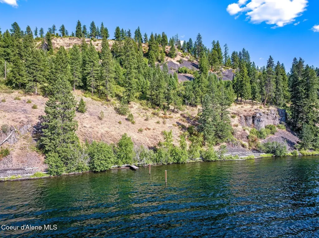 19XXX S Headlands Drive Harrison ID 83833
