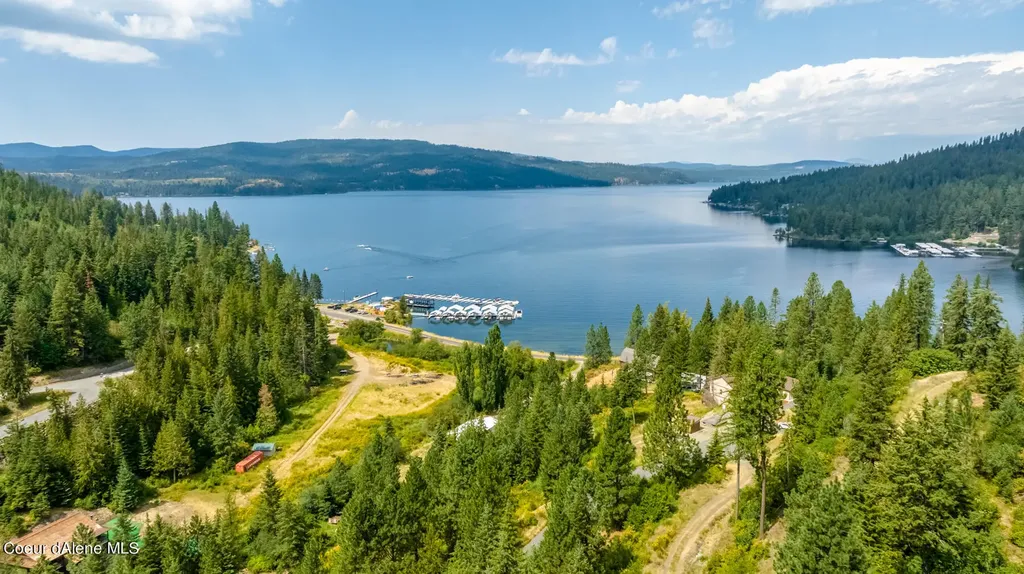 1870 E Flying Eagle Road Harrison ID 83833