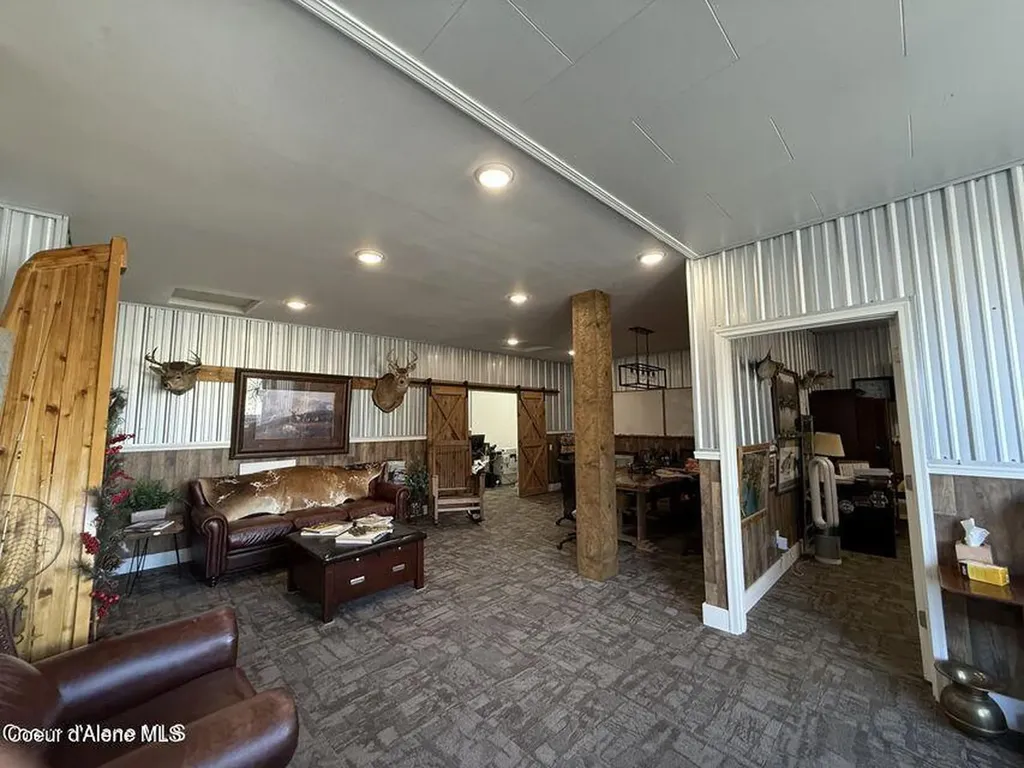 915 Main Avenue St. Maries ID 83861