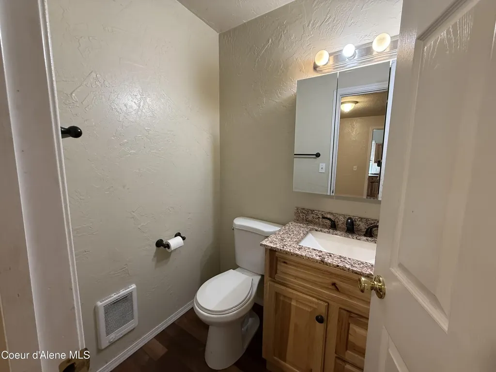 915 Main Avenue St. Maries ID 83861