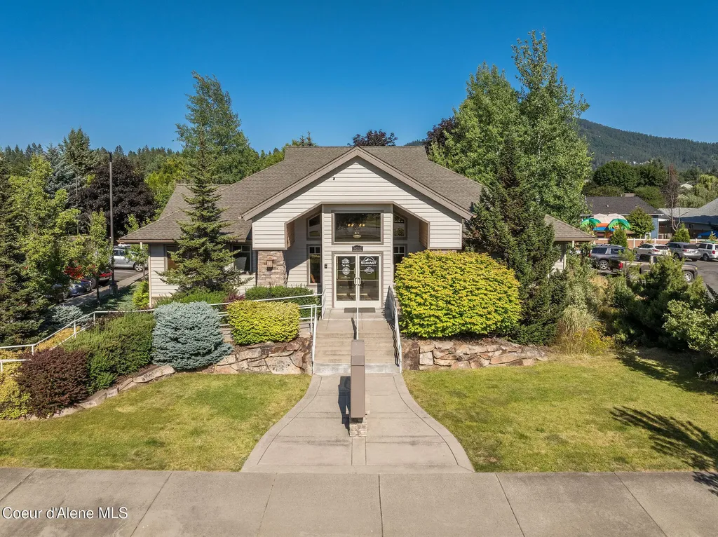 8152 N Wayne Drive Hayden ID 83835