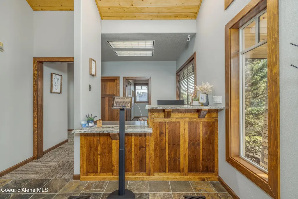 8152 N Wayne Drive Hayden ID 83835