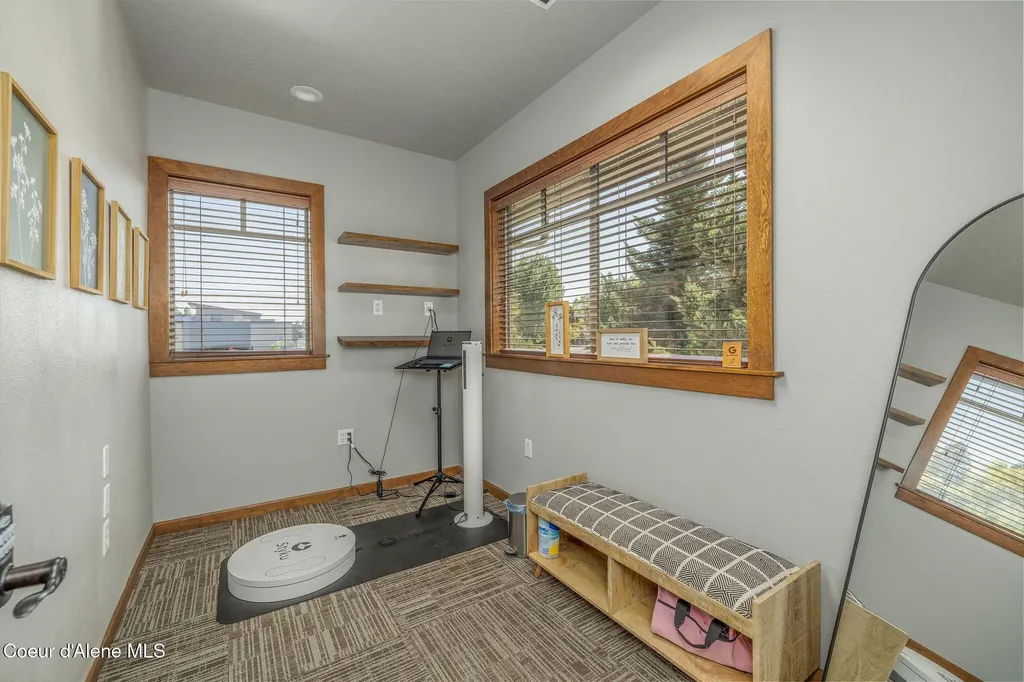 8152 N Wayne Drive Hayden ID 83835