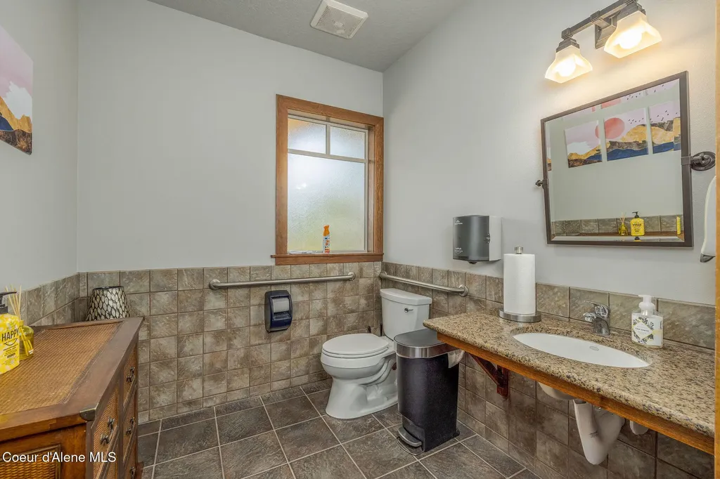 8152 N Wayne Drive Hayden ID 83835