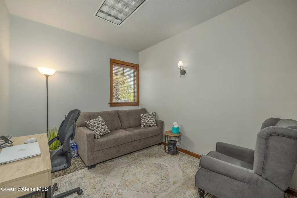 8152 N Wayne Drive Hayden ID 83835
