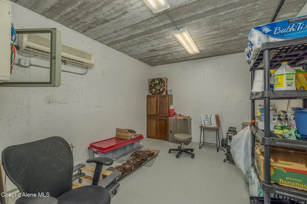 8152 N Wayne Drive Hayden ID 83835