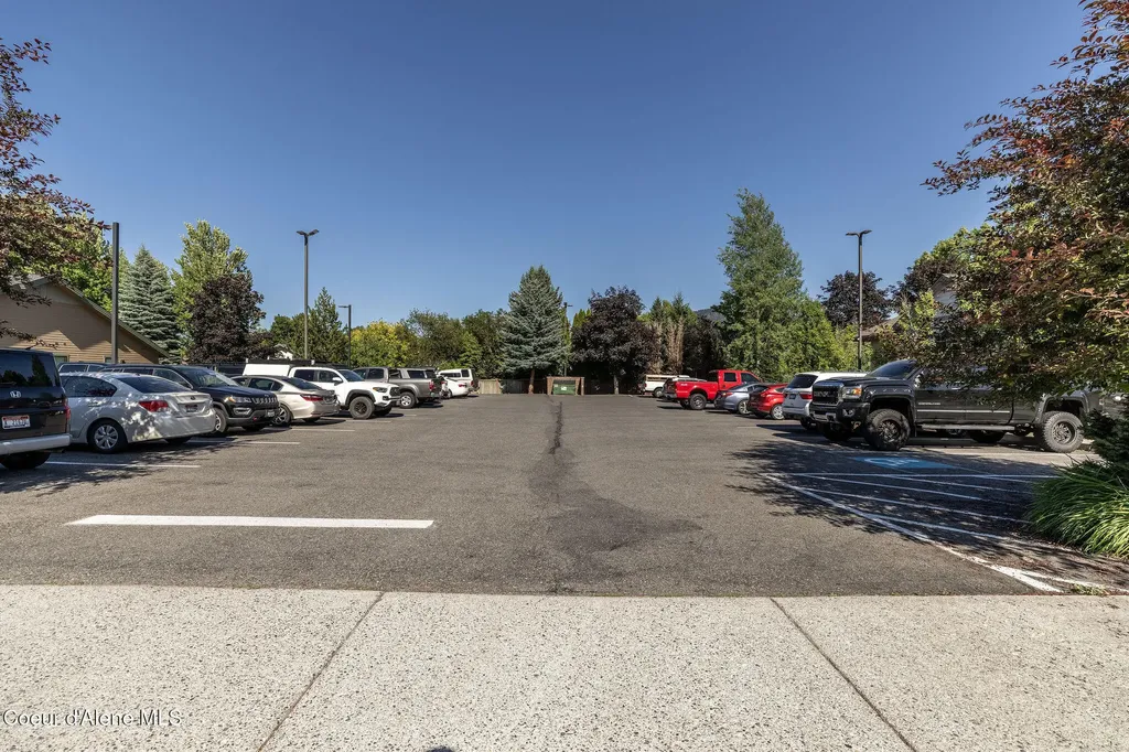 8152 N Wayne Drive Hayden ID 83835