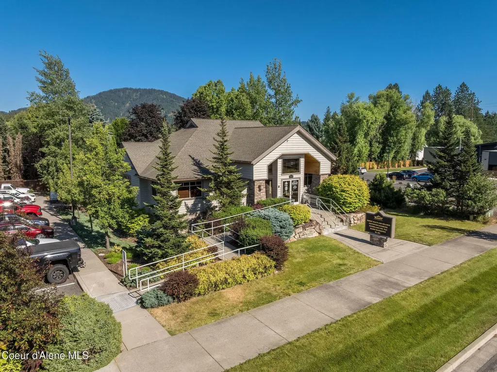 8152 N Wayne Drive Hayden ID 83835