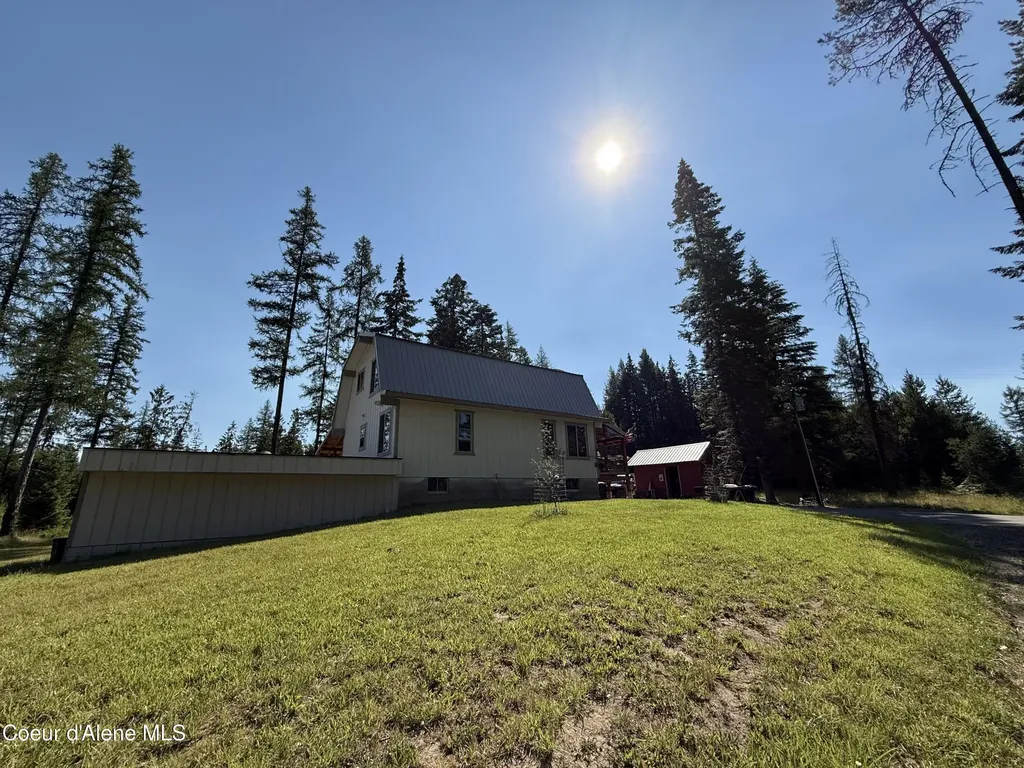77091 S Highway 3 St. Maries ID 83861