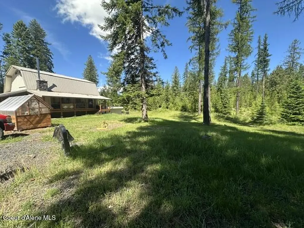77091 S Highway 3 St. Maries ID 83861