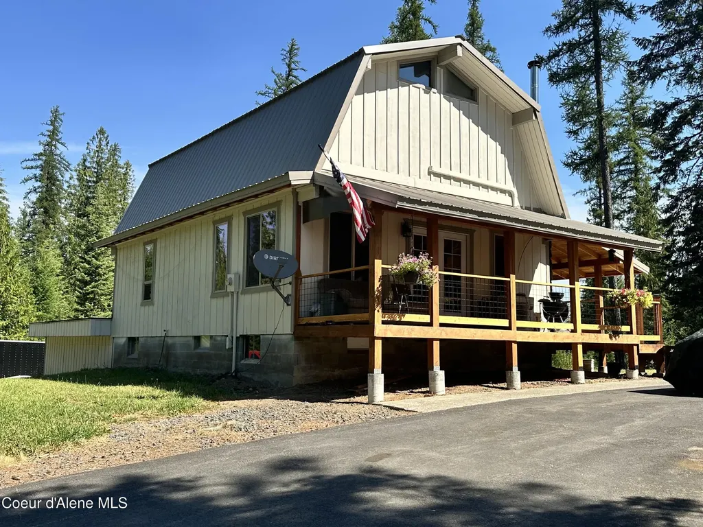 77091 S Highway 3 St. Maries ID 83861