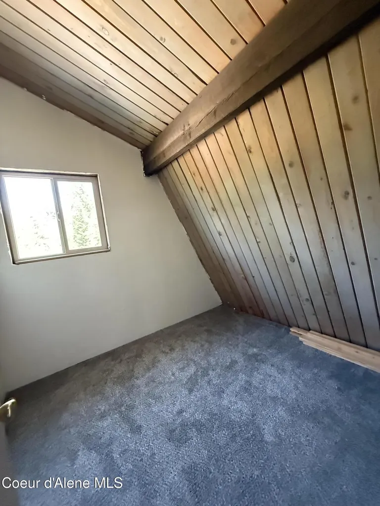 77091 S Highway 3 St. Maries ID 83861