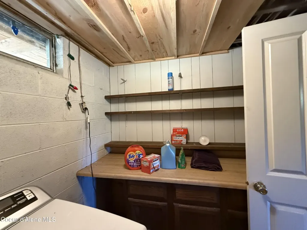 77091 S Highway 3 St. Maries ID 83861