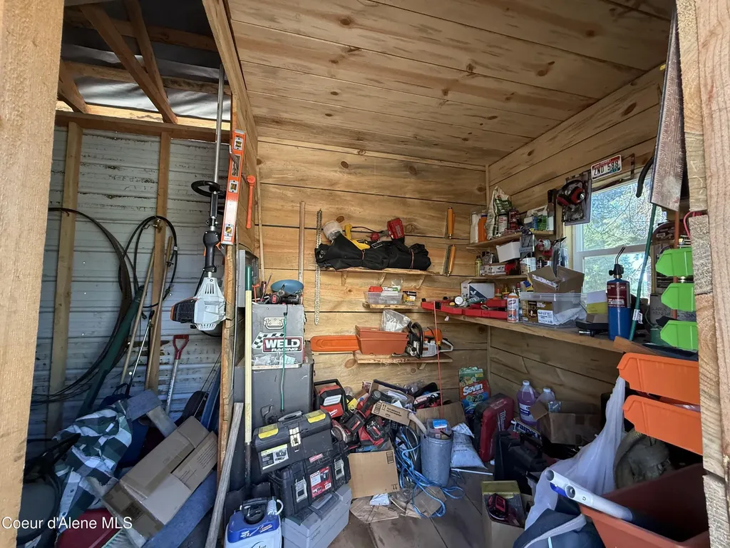 77091 S Highway 3 St. Maries ID 83861