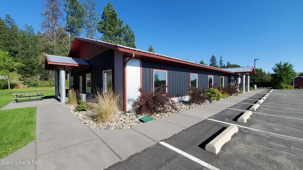 15223 N Government Way Hayden ID 83835