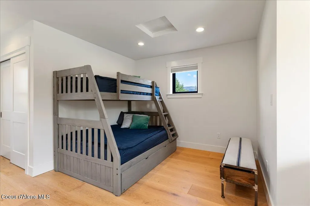 428 W Beach Court Dover ID 83825