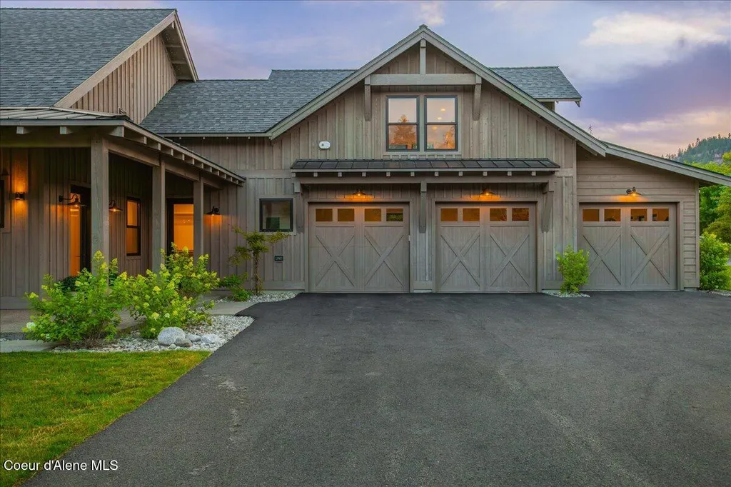 428 W Beach Court Dover ID 83825