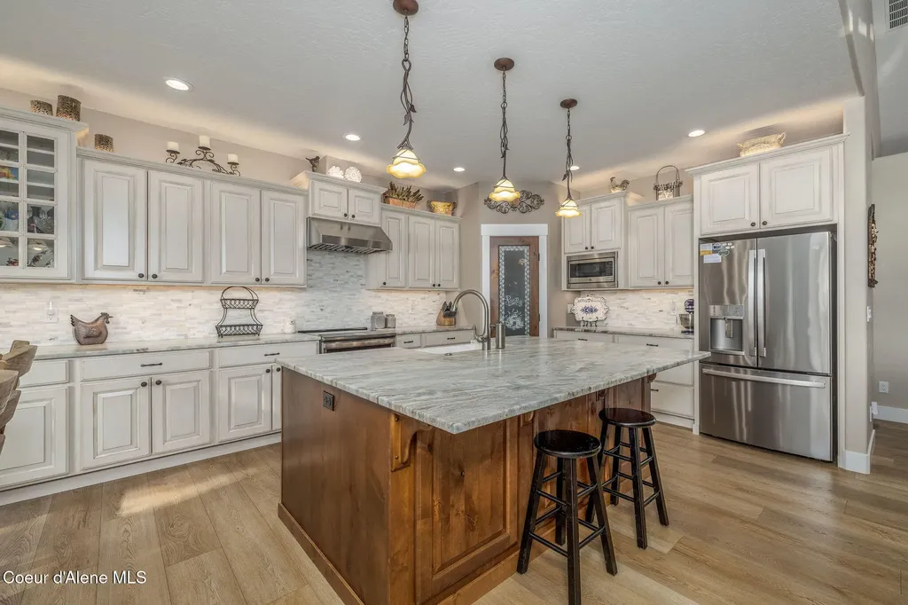 16749 W Cade Road Hauser ID 83854