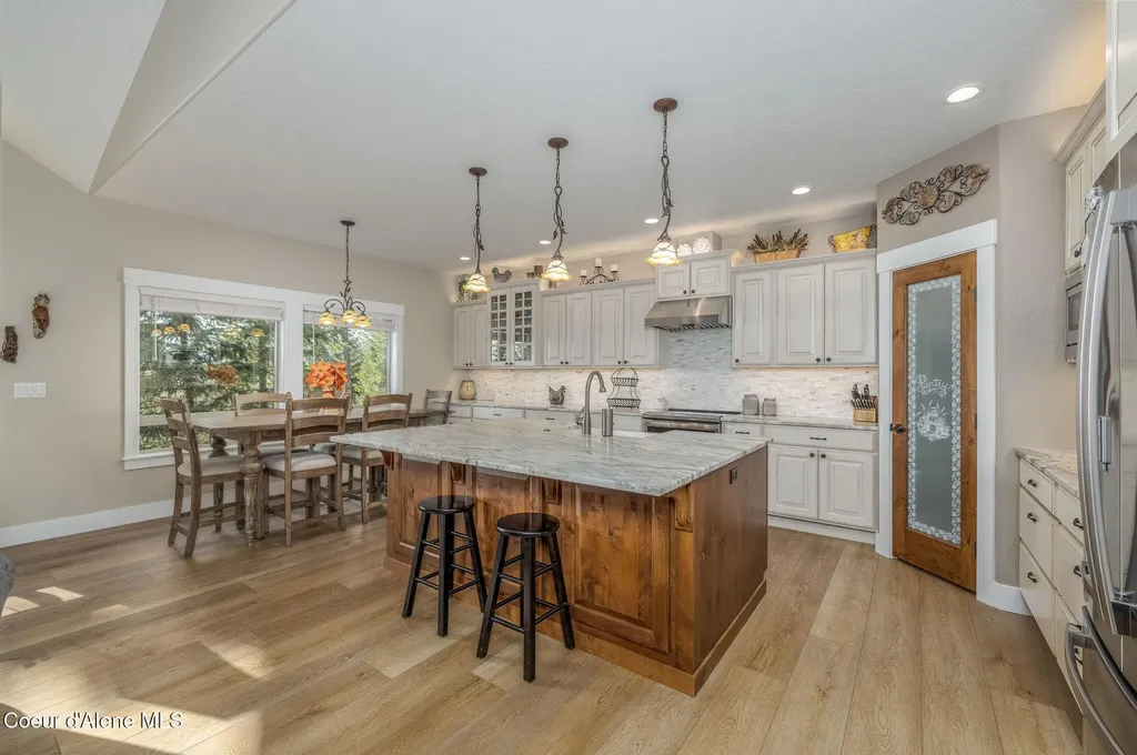 16749 W Cade Road Hauser ID 83854