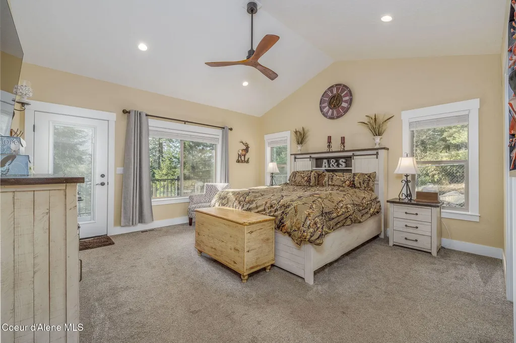 16749 W Cade Road Hauser ID 83854