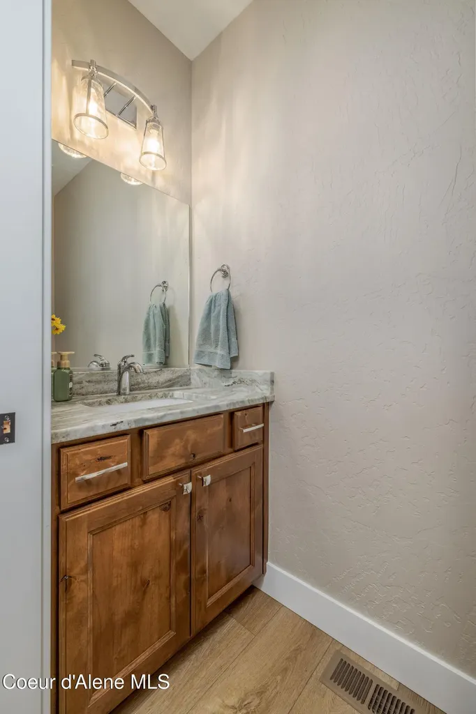 16749 W Cade Road Hauser ID 83854