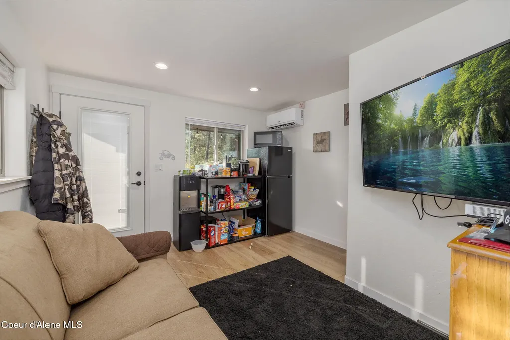 16749 W Cade Road Hauser ID 83854