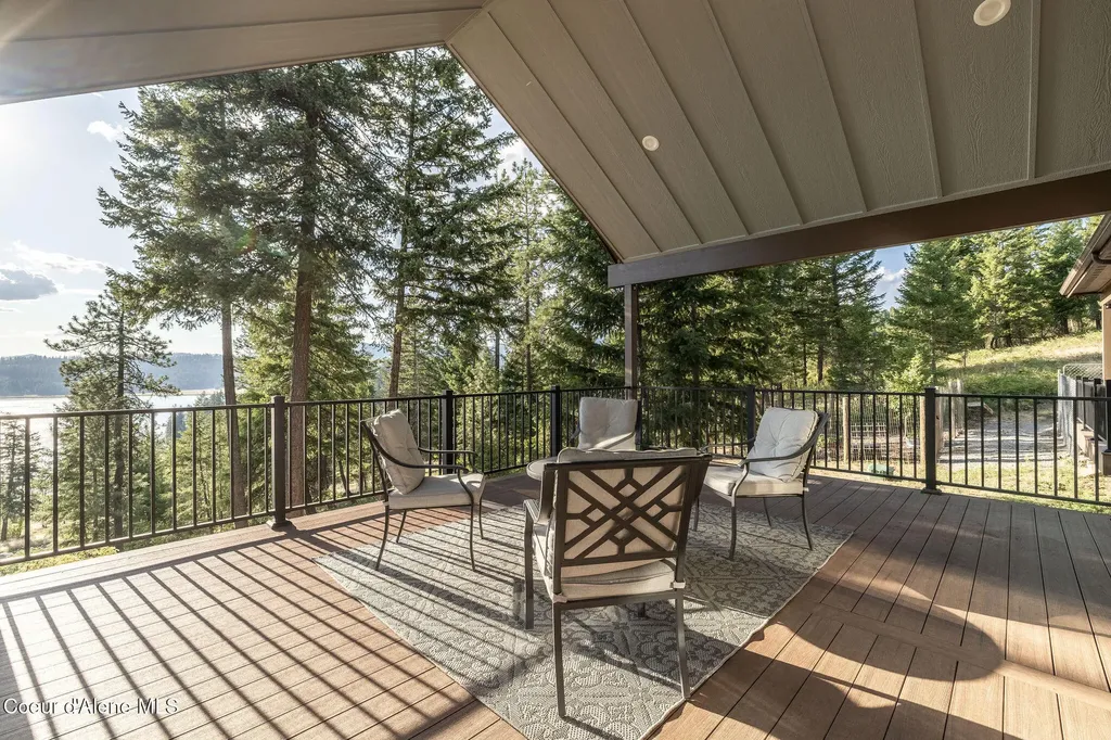 16749 W Cade Road Hauser ID 83854