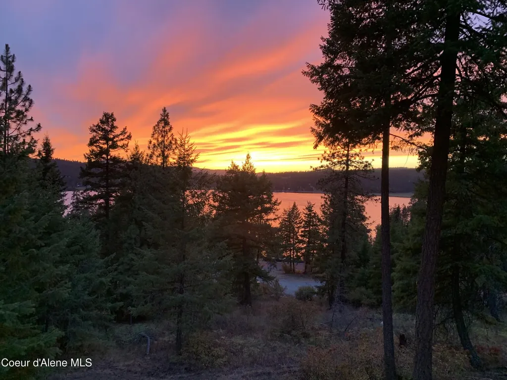 16749 W Cade Road Hauser ID 83854