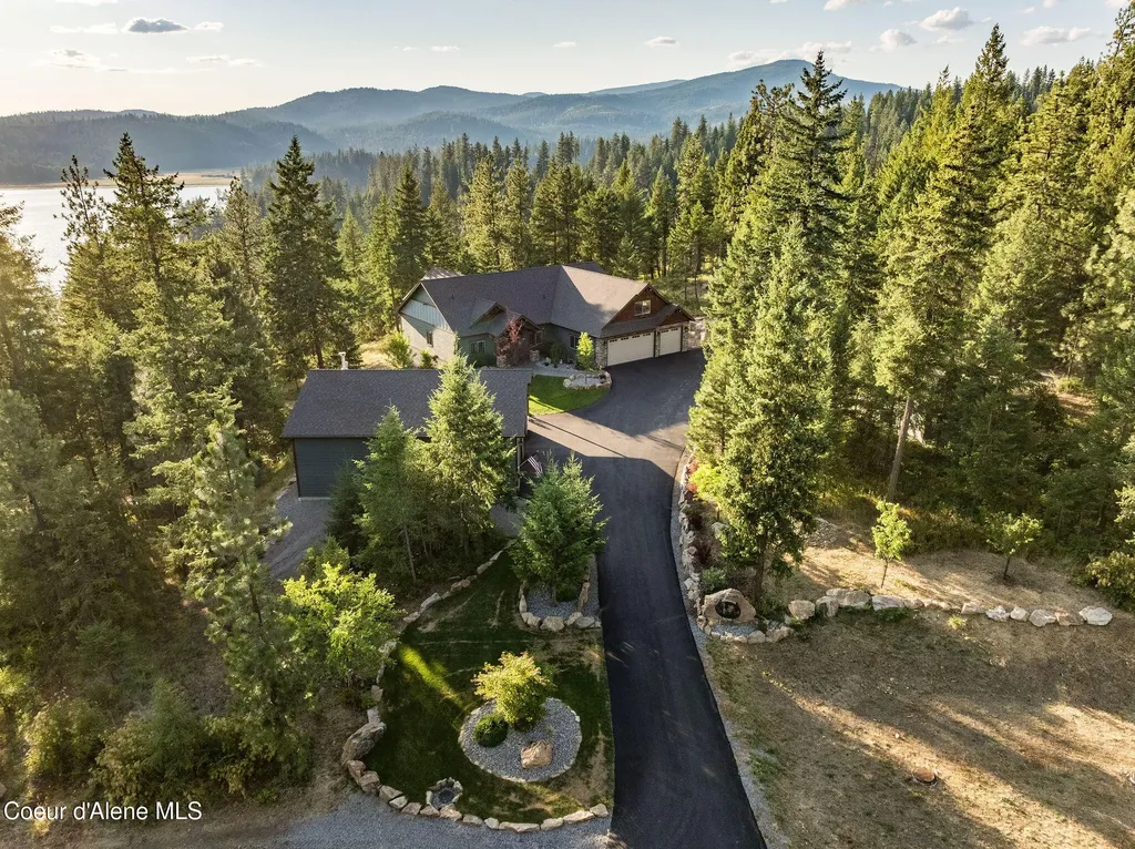 16749 W Cade Road Hauser ID 83854