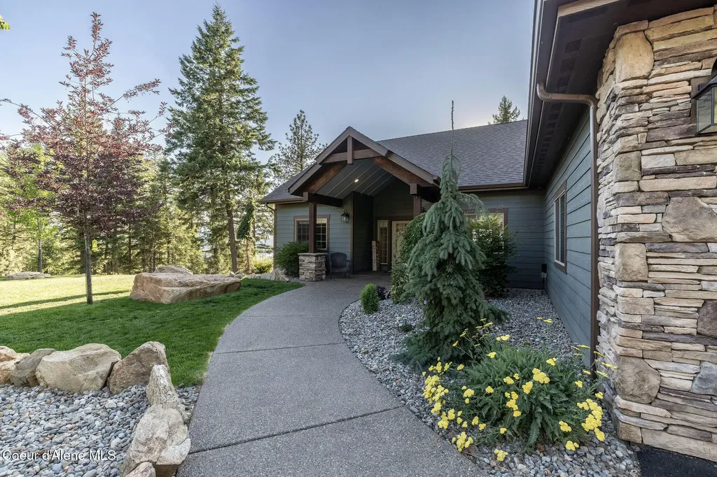 16749 W Cade Road Hauser ID 83854