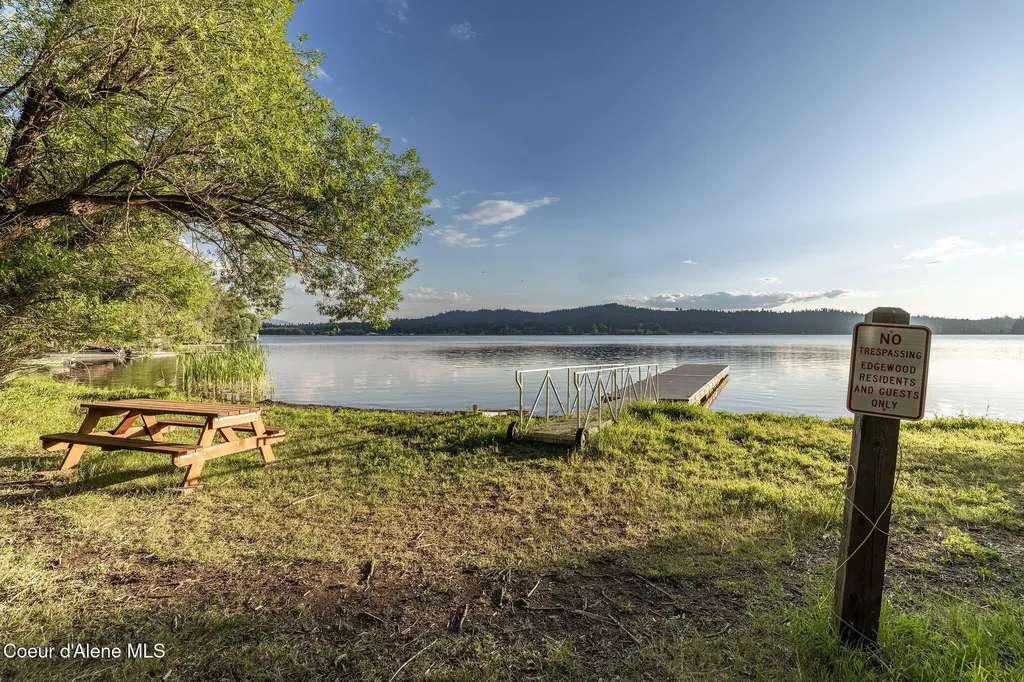 16749 W Cade Road Hauser ID 83854