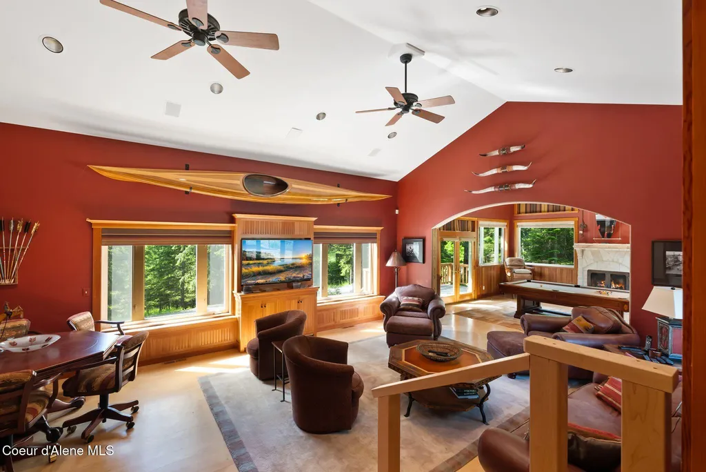 2672 Merril Martin Road Sagle ID 83860